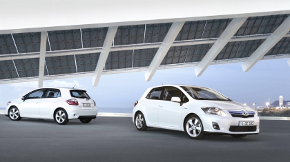 Toyota Auris Hybrid
