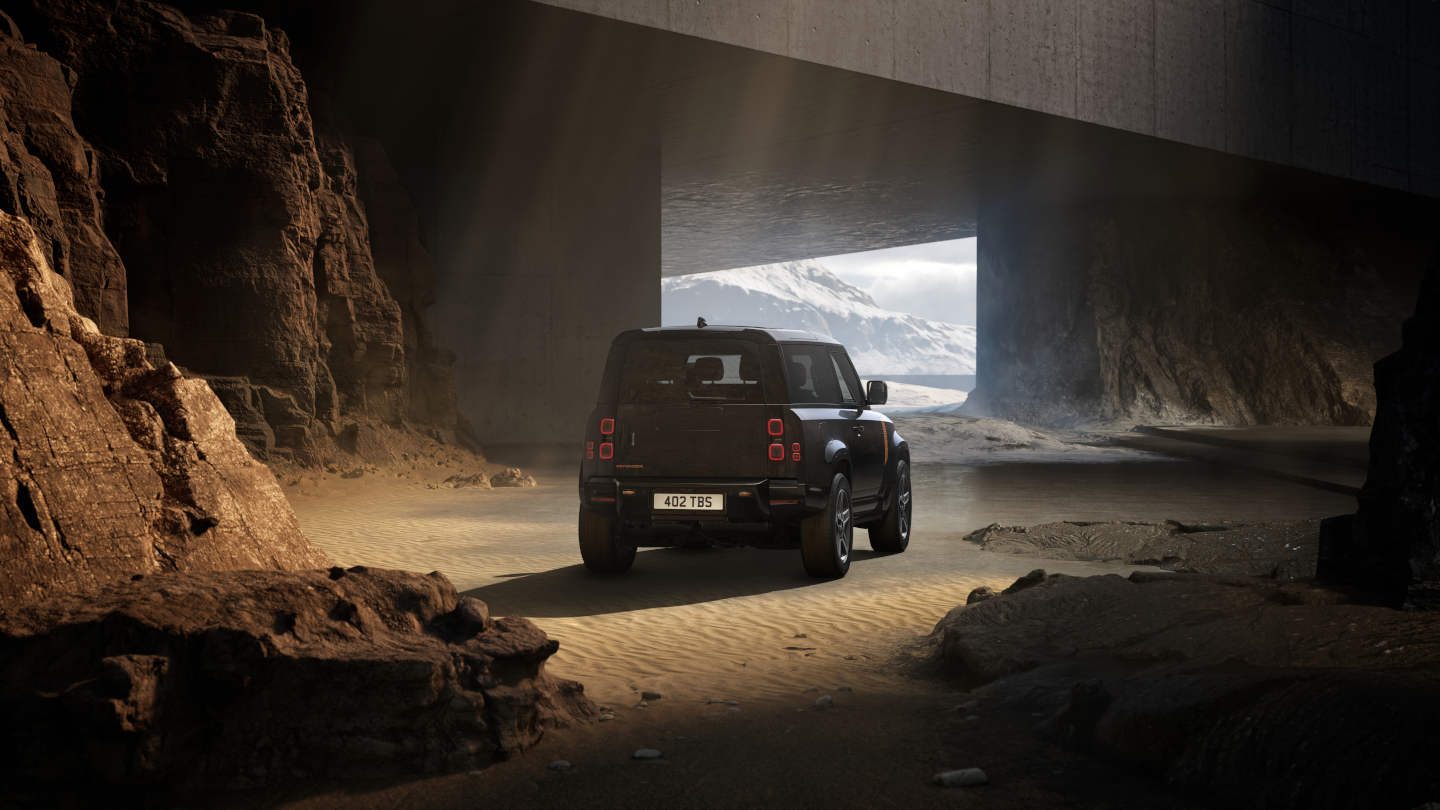 Defender bietet neues Alasia Pack mit Cyprus-Copper-Details