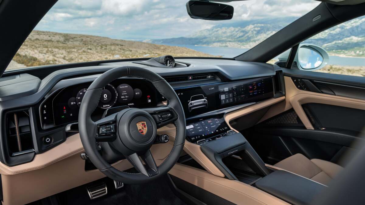 Porsche Cayenne Electric 8